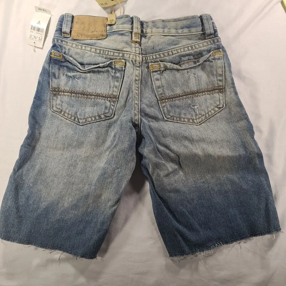 The Children's Place Boys Size 5 Distressed Denim Jean Shorts NWT $19.50